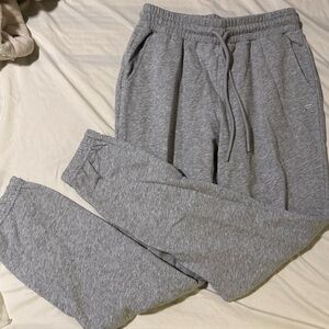 Fabletics Year Round Terry High Waisted Sweatpants